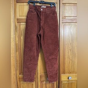 Levi’s High Waisted Mom Jean Corduroy pants
